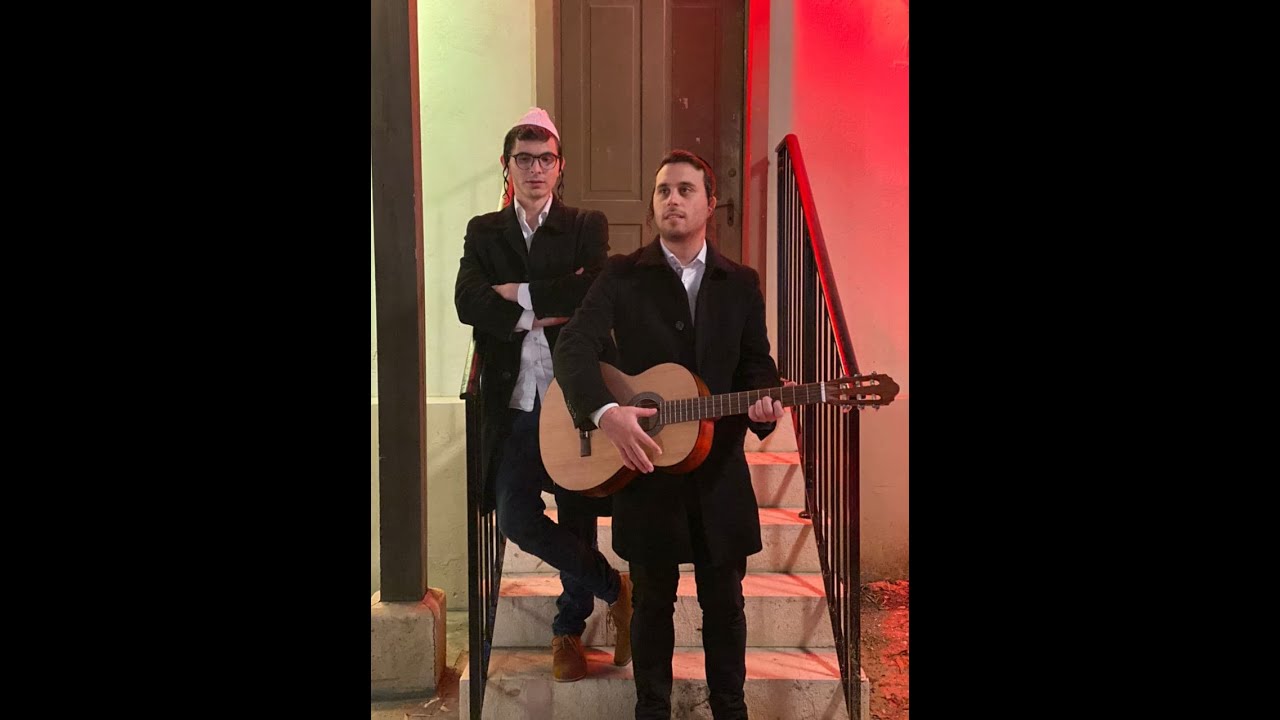שלומי ברנשטיין & משה ריינר - מחרוזת חנוכה